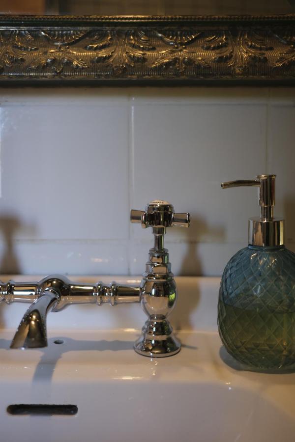 Maison D'Almes Adissan Ngoại thất bức ảnh